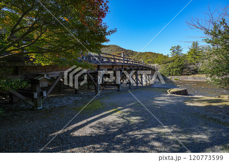 伊勢神宮 内宮 宇治橋 伊勢神宮 内宮 宇治橋 120773599