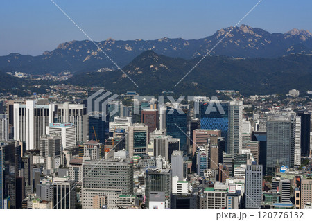 View of Seoul from Namsan Mountain 120776132