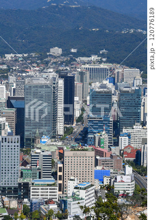 View of Seoul from Namsan Mountain 120776189
