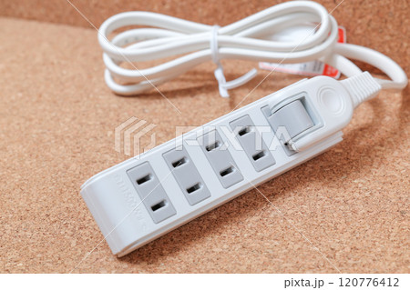 電源, タップ, コンセント, 延長ケーブル, 電気, 接続, 電源タップ, たこ足, プラグ,電力 電源, タップ, コンセント, 延長ケーブル, 電気, 接続, 電源タップ, たこ足, プラグ,電力 120776412