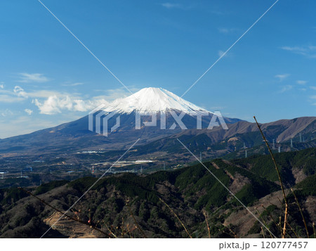【山の風景】神奈川県・大野山登山・富士山の眺望 【山の風景】神奈川県・大野山登山・富士山の眺望 120777457