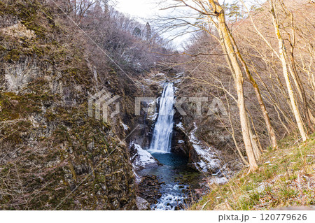 宮城県 冬の秋保大滝 宮城県 冬の秋保大滝 120779626