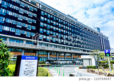 岡山県庁本庁舎1　岡山県岡山市北区 120784647