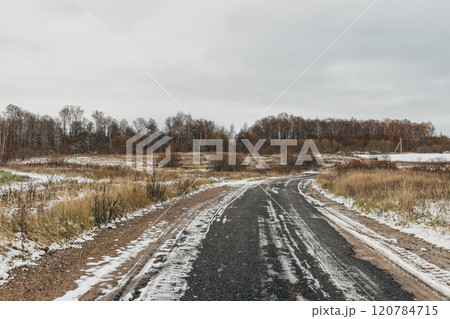 Winter road with a dangerous turning anti glaze composition 120784715