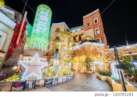 川崎のラチッタデッラ(チネチッタ)の都市夜景 街を彩るイルミネーション【神奈川県・川崎市】 川崎のラチッタデッラ(チネチッタ)の都市夜景 街を彩るイルミネーション【神奈川県・川崎市】 120785285