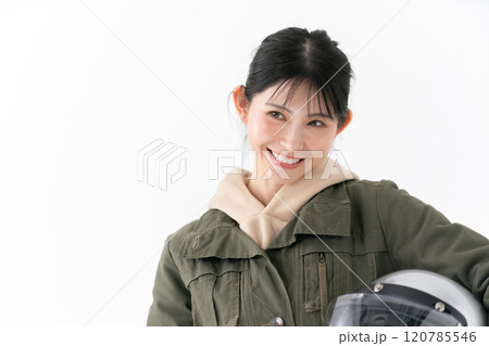 女性　ヘルメット 120785546