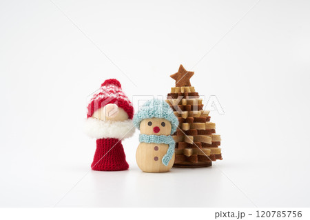 クリスマスのイメージ　白背景 120785756