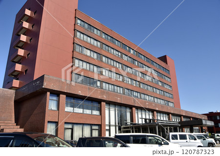 高岡市役所（富山県高岡市） 120787323