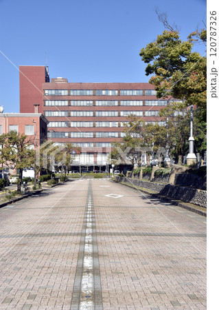 高岡市役所(富山県高岡市) 高岡市役所(富山県高岡市) 120787326