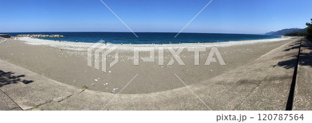 ヒスイ海岸(富山県朝日町) 120787564