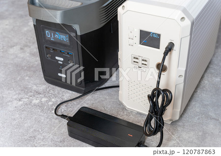 ポータブル電源電力移動　2台　送電　充電　給電　電力供給 120787863