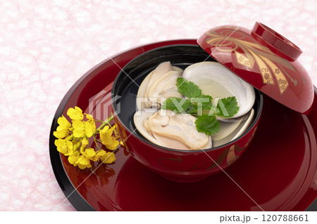 はまぐりのお吸い物と菜の花 120788661