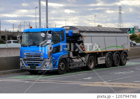 トレーラートラック トレーラートラック 120794798