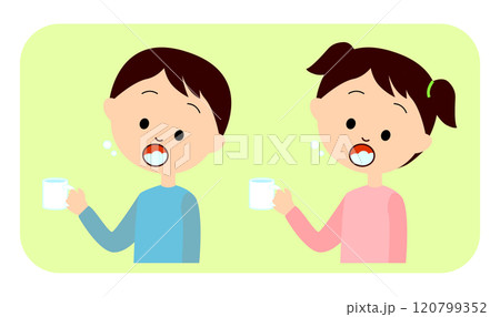 うがいをする子どもたち 120799352