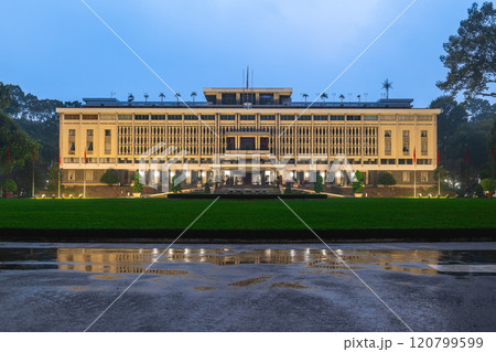 Independence Palace, aka Reunification Convention Hall, located at Ho Chi Minh City, Saigon, Vietnam 120799599