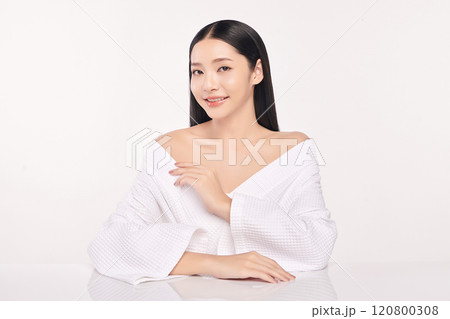 Beautiful young asian woman with clean fresh skin on white background, Face care, Facial treatment, Cosmetology, beauty and spa, Asian women portrait. 120800308