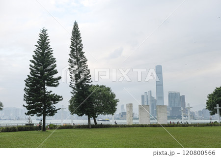 中山紀念公園から見る香港九龍のウオーターフロント 中山紀念公園から見る香港九龍のウオーターフロント 120800566