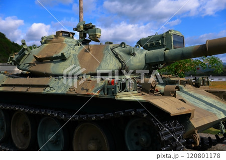 自衛隊の戦車 自衛隊の戦車 120801178