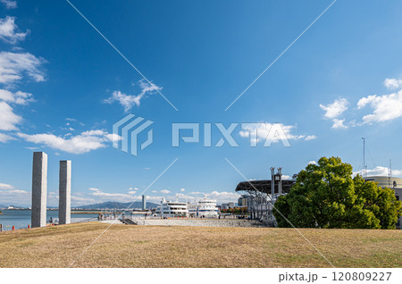 琵琶湖大津港の景観 120809227