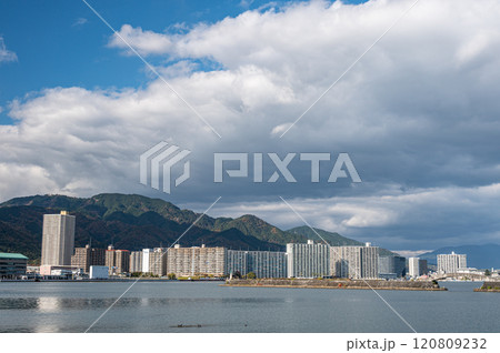 琵琶湖大津港の景観 120809232