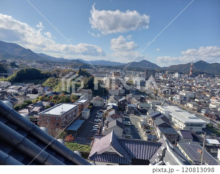 福知山城 天守から西方面の景色 福知山城 天守から西方面の景色 120813098