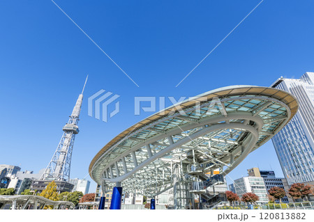 愛知県名古屋市 快晴の名古屋テレビ塔(MIRAI TOWER)とオアシス21 愛知県名古屋市 快晴の名古屋テレビ塔(MIRAI TOWER)とオアシス21 120813882