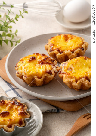 エッグタルト ポルトガル ポルトガル人 120816557