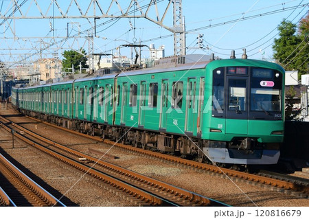 東急5000系アオガエルラッピング 5122F 東横線 東急5000系アオガエルラッピング 5122F 東横線 120816679