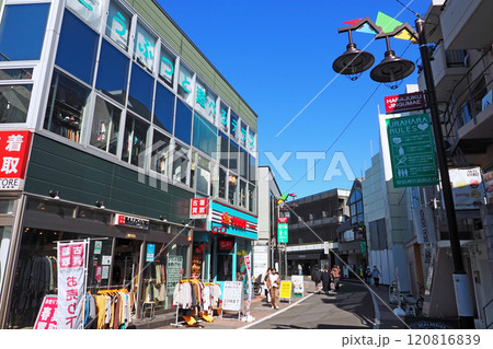 裏原宿エリア　原宿神宮前商店会 120816839