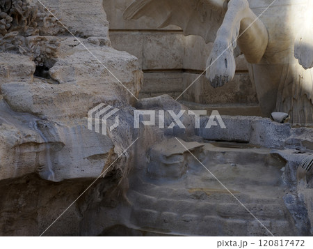 trevi fountain under restoration 120817472