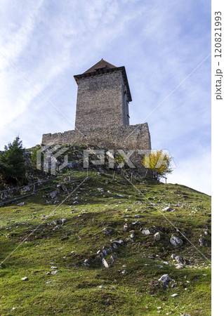 Medieval Kasperk Castle in southwestern Bohemia, Czech Republic, sunny autumn day, Plzen region, Sumava range Medieval Kasperk Castle in southwestern Bohemia, Czech Republic, sunny autumn day, Plzen region, Sumava range 120821993