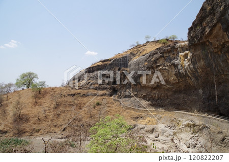 インド 世界遺産エローラ石窟群 インド 世界遺産エローラ石窟群 120822207