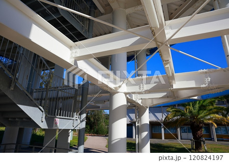 避難タワーの構造 120824197