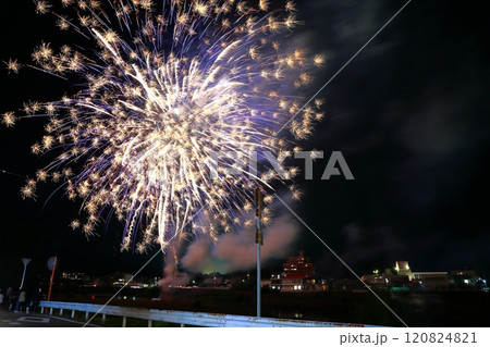 鏡川緑地公園の花火 高知 鏡川緑地公園の花火 高知 120824821