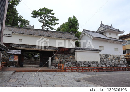 大垣城東門と艮隅櫓、丑寅櫓 120826108