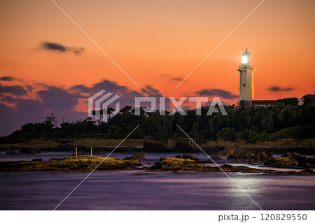 秋の野島埼灯台 夜景 千葉県南房総市 秋の野島埼灯台 夜景 千葉県南房総市 120829550