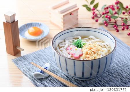 天かすうどん （ たぬきうどん ） 120831773