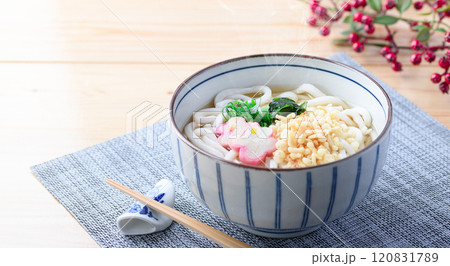 天かすうどん ( たぬきうどん ) 天かすうどん ( たぬきうどん ) 120831789