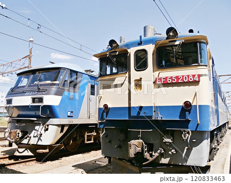 大阪 吹田 電気機関車(吹田総合車両所、EF210、EF65型式)(初夏) 大阪 吹田 電気機関車(吹田総合車両所、EF210、EF65型式)(初夏) 120833463