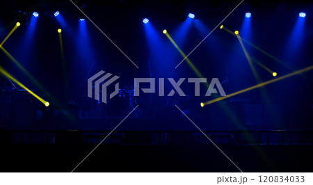 Blue and yellow stage lights with smoke Blue and yellow stage lights with smoke 120834033