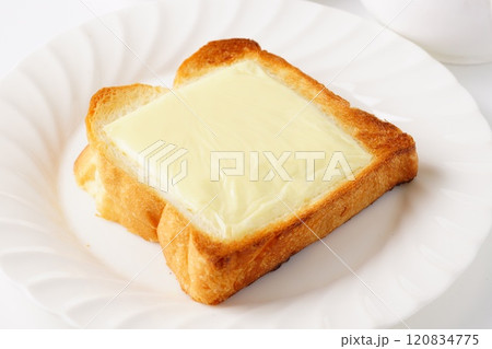 とろけるチーズトースト とろけるチーズトースト 120834775