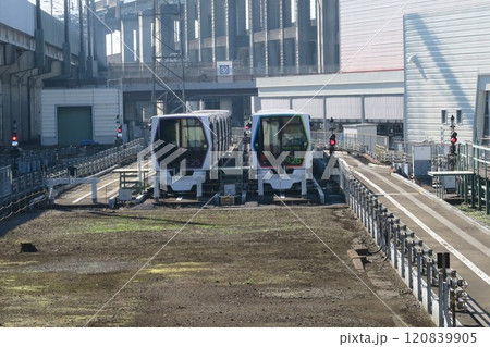 埼玉新都市交通ニューシャトル丸山車庫の風景 120839905