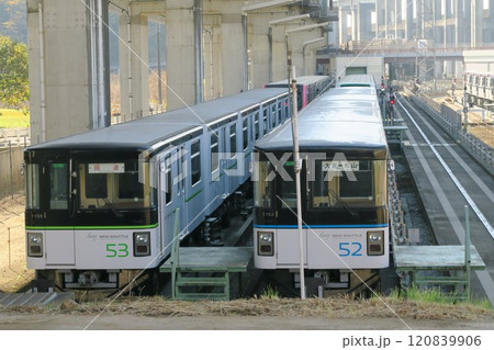 埼玉新都市交通ニューシャトル丸山車庫の風景 埼玉新都市交通ニューシャトル丸山車庫の風景 120839906