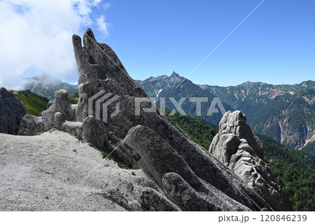 燕岳登山、北アルプス、長野県 120846239