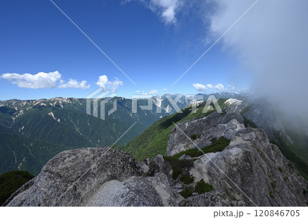 燕岳登山、北アルプス、長野県 120846705
