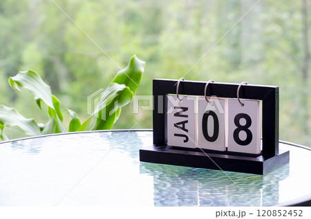 8 January calendar table with blurred nature background. With customizable space for text or ideas 8 January calendar table with blurred nature background. With customizable space for text or ideas 120852452