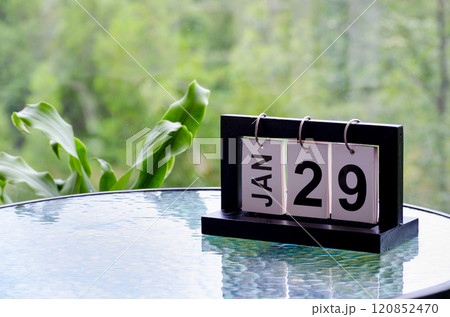 29 January calendar table with blurred nature background. With customizable space for text or ideas 29 January calendar table with blurred nature background. With customizable space for text or ideas 120852470