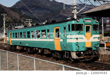 1991年加古川線谷川駅のキハ40 120854583