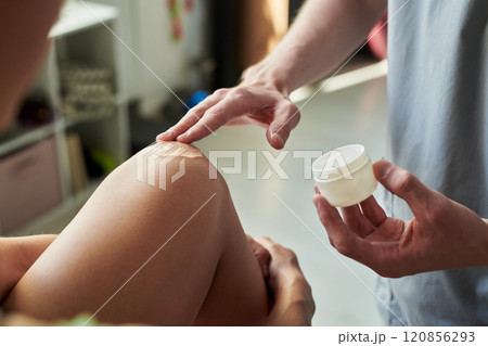 Applying Skin Cream for Moisturizing and Soothing Skin Applying Skin Cream for Moisturizing and Soothing Skin 120856293