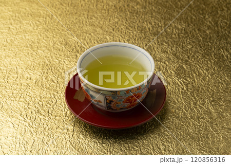 緑茶　お祝い事で飲む日本茶 120856316